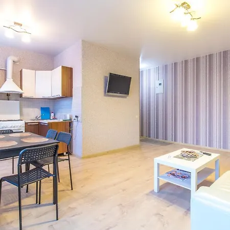 Apartment Apart On Nezavisimosti 89 *