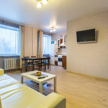 Apart On Nezavisimosti 89 Apartment *